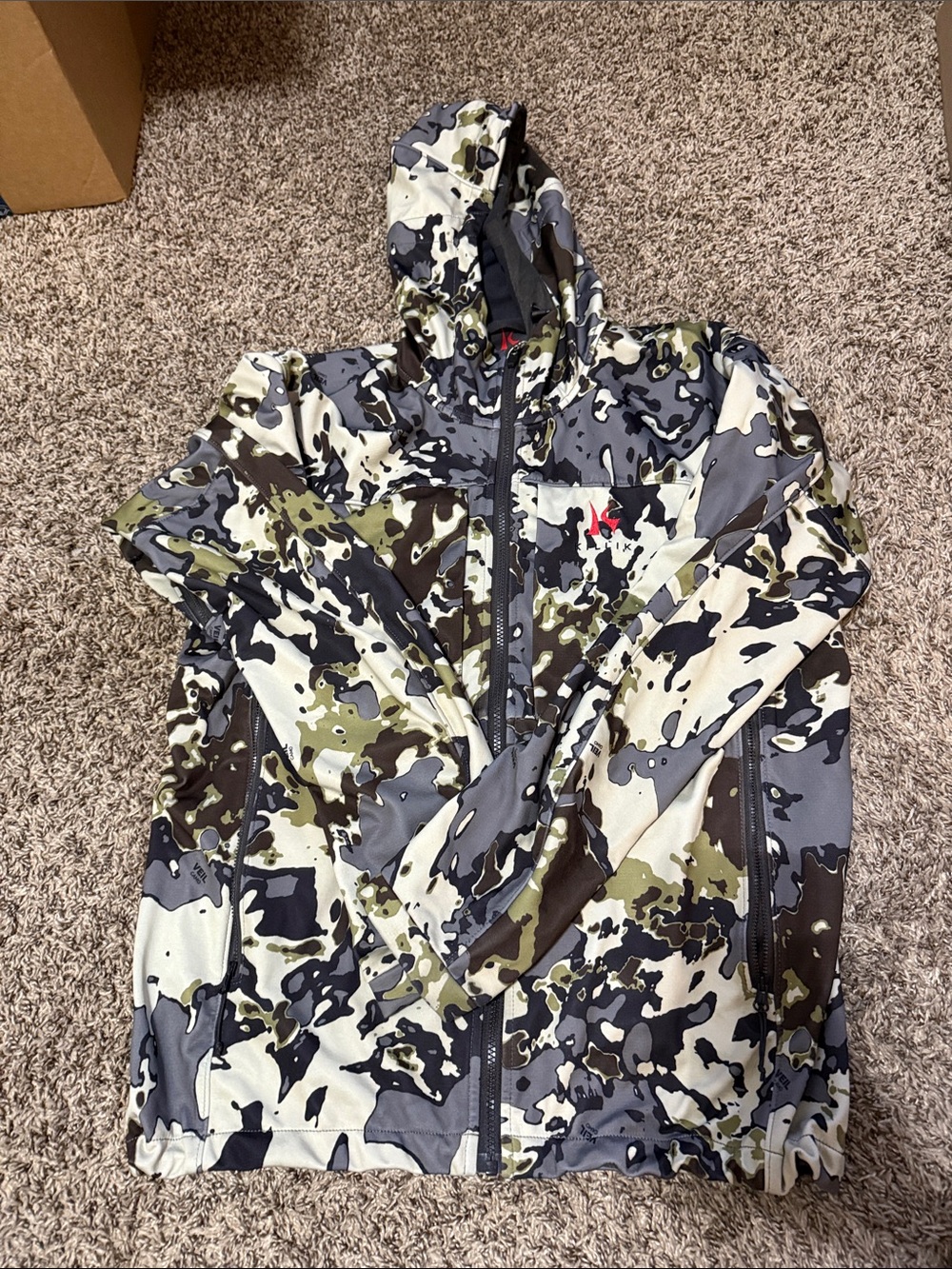 Killik Camouflage Hooded Softshell Jacket - Multi Green/Grey